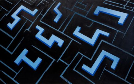 COMMUNICATIONS   oil on canvas, 200x340 cm.  2019